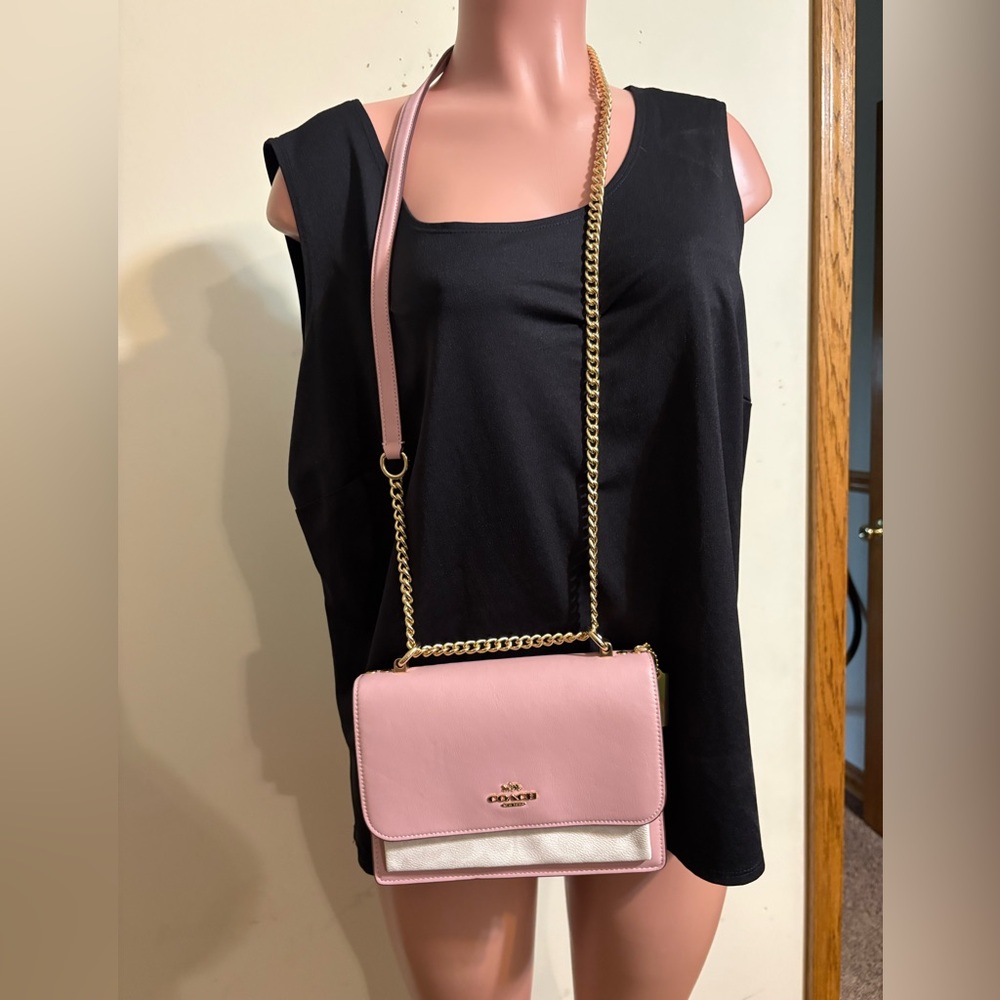 Coach Klare Crossbody Bag Signature Canvas Leather Pink Cream gold chain strap - Picture 4 of 16